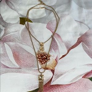 The Limited gold necklace